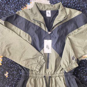 Women's Nike Sporty Chic Black/Green Jumpsuit - Size Small